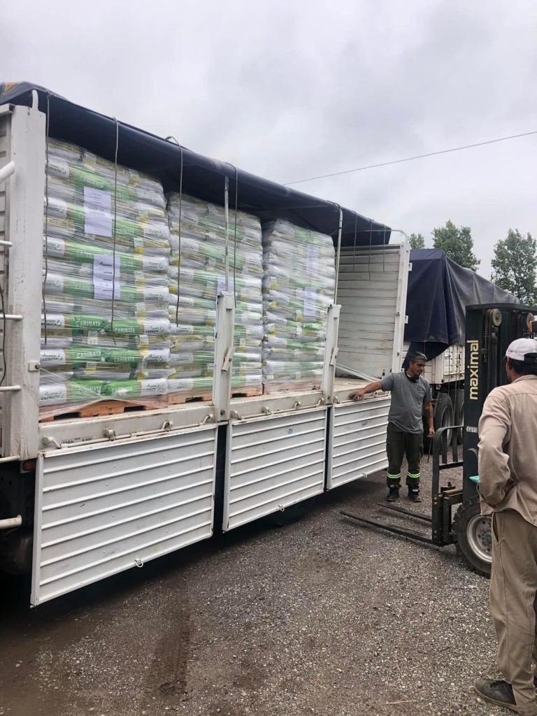 Nuseed Carinata contracting success in Argentina - ARG NC Seed bag delivery to retail 2